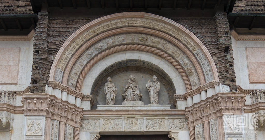 facciata della Basilica di San Petronio; Basilica di San Petronio, Piazza Maggiore, Bologna, Bologna centro 