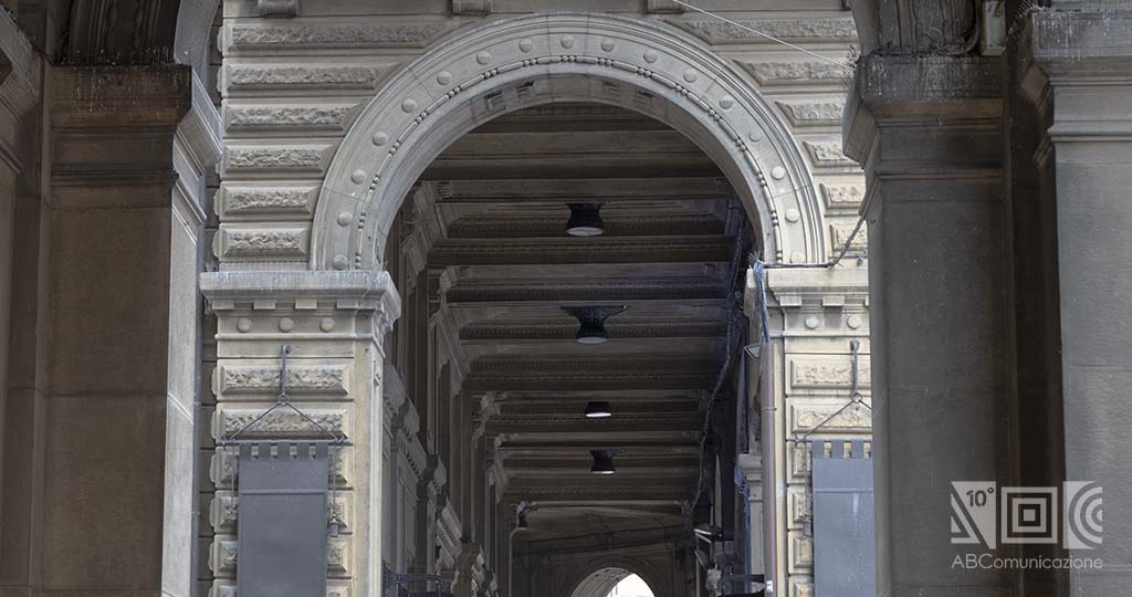 portici nel centro storico di Bologna, portici bologna, Portici di Bologna. 